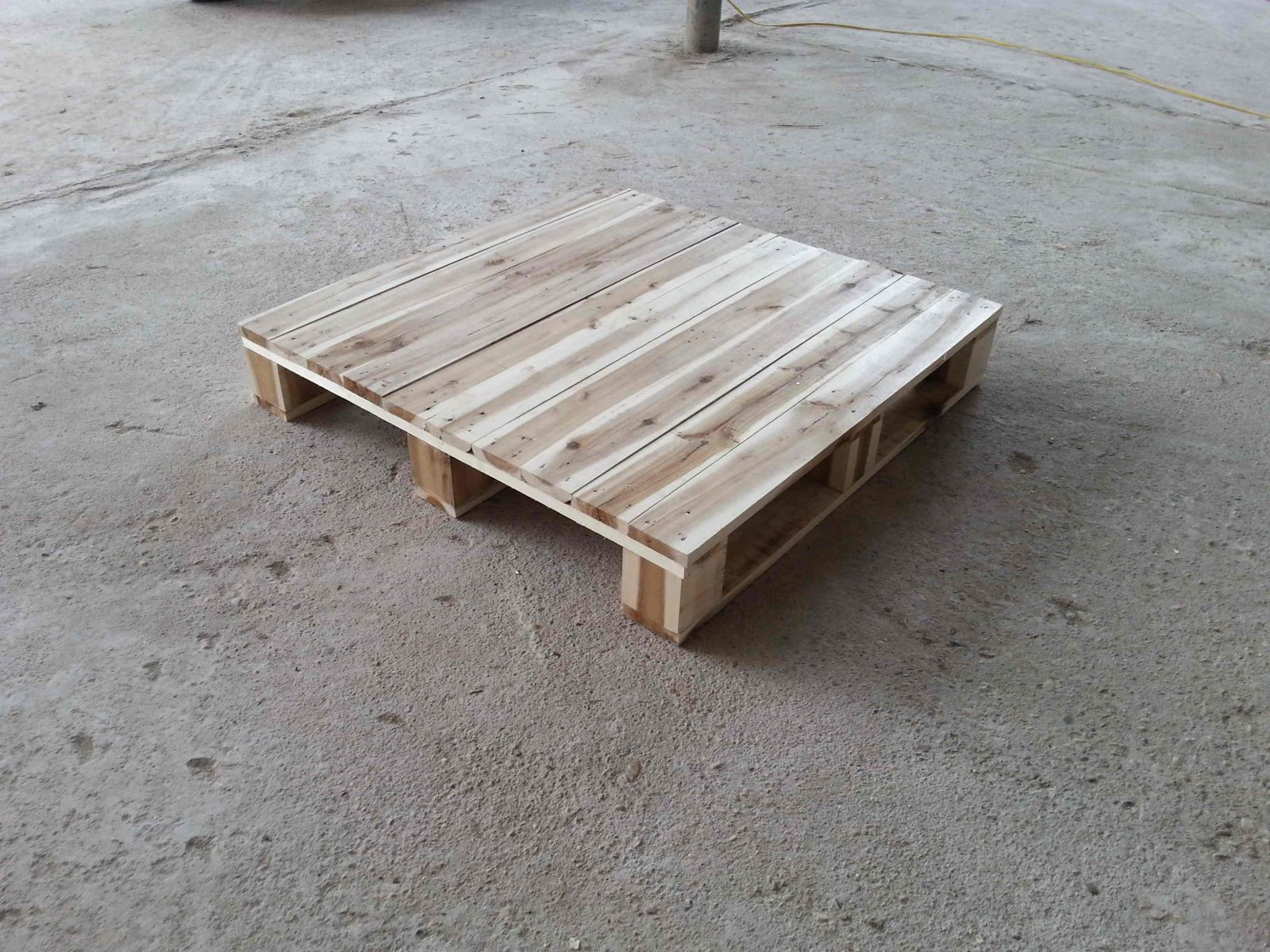 Pallet gỗ PL35